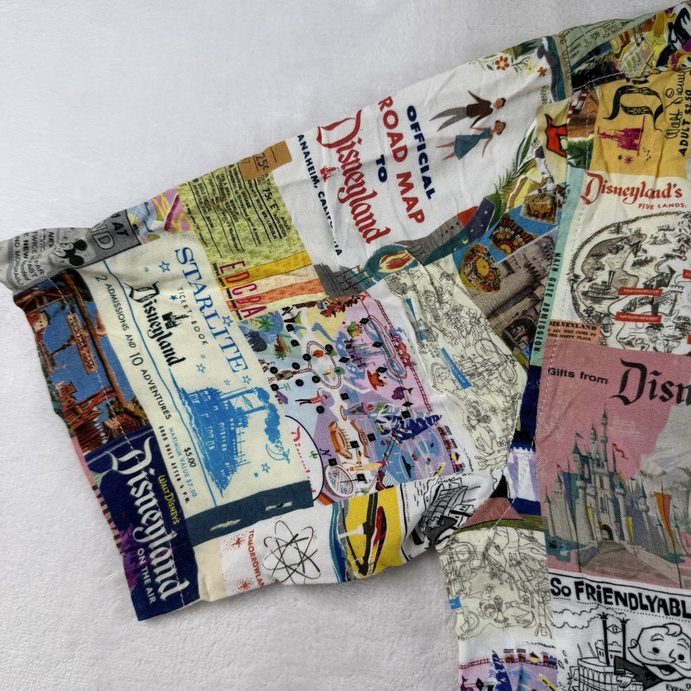 Disney 100 Disneyland Button Down Short Sleeve Viscose Size Small Collage AOP - Picture 5 of 12